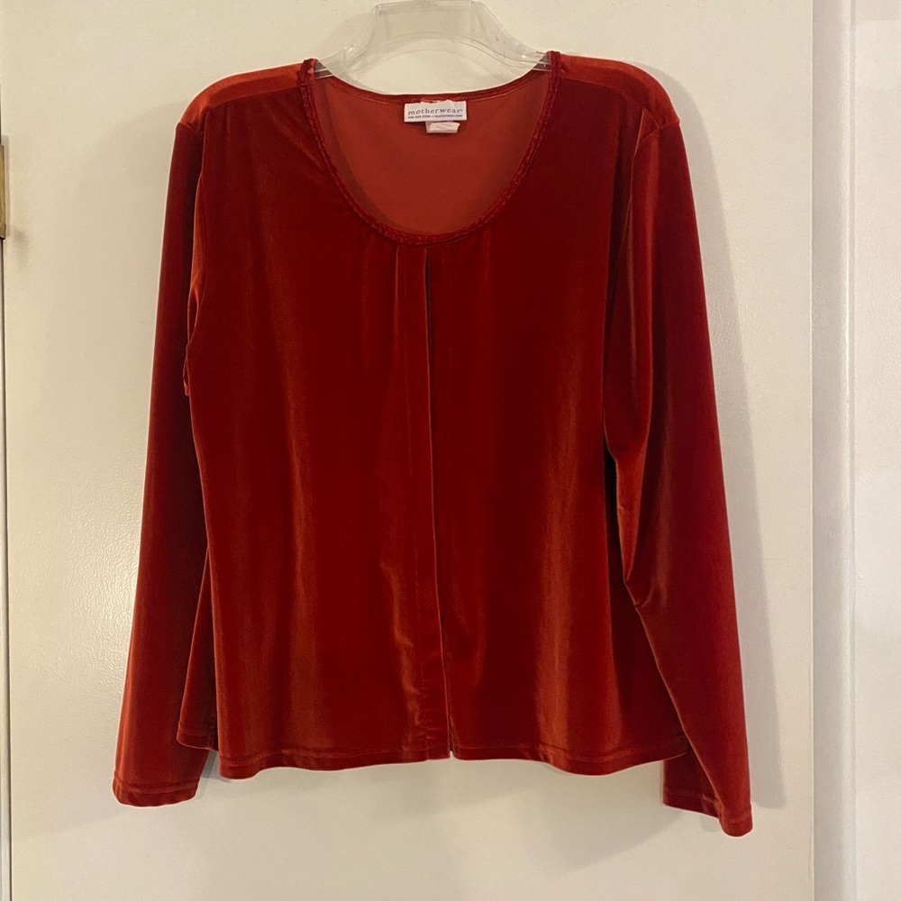 Motherwear nursing top. XL. Red velour
